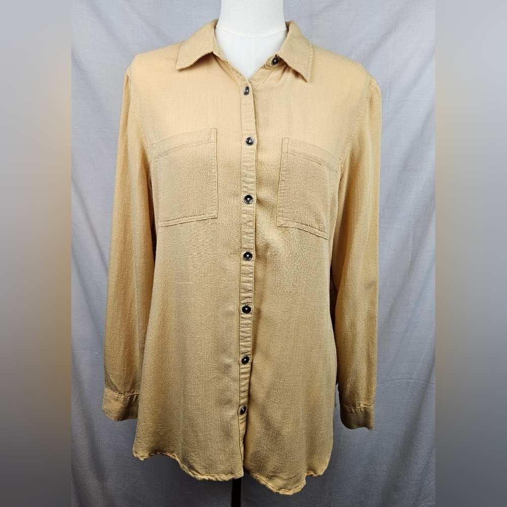 Maurices Women's Butter Yellow Button-up Shirt L Cottagecore Boho Hippie‎